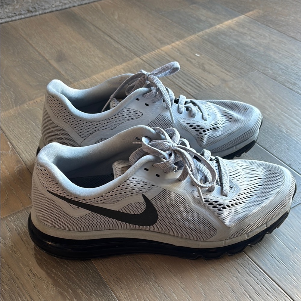 Nike air max men’s sneakers